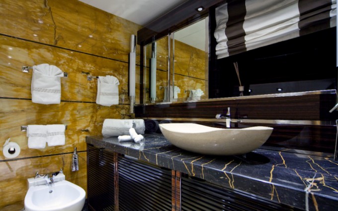 Superyacht Manifiq by Mondomarine - Bathroom - Interior by Luca Dini Design.png